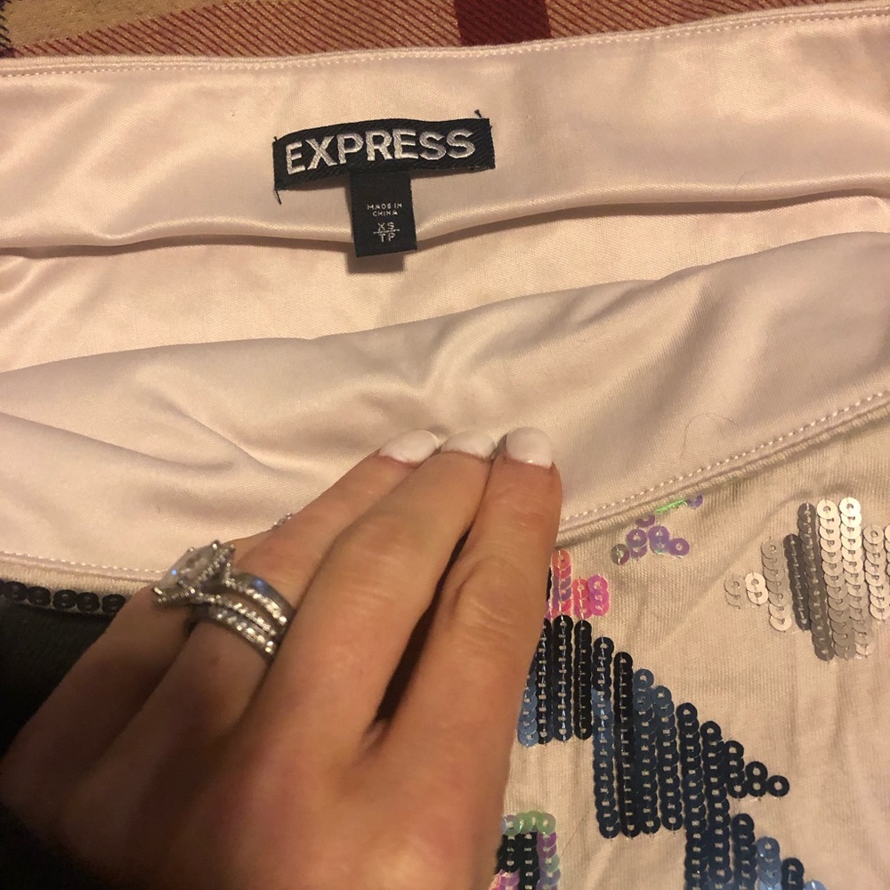 Express Aztec skirt - Picture 2 of 2